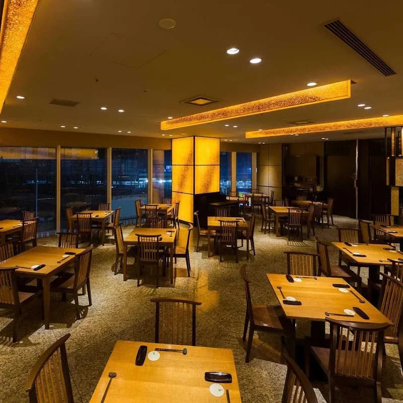 Dynamic Kitchen & Bar 響 有楽町店の写真