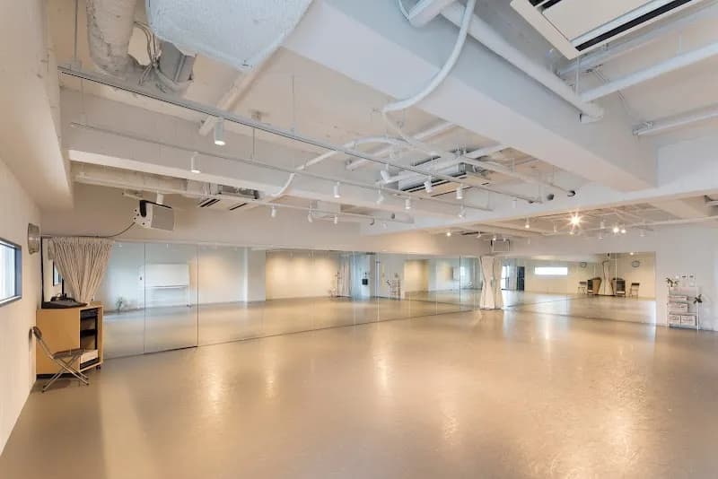 MAJOR Dance Studio