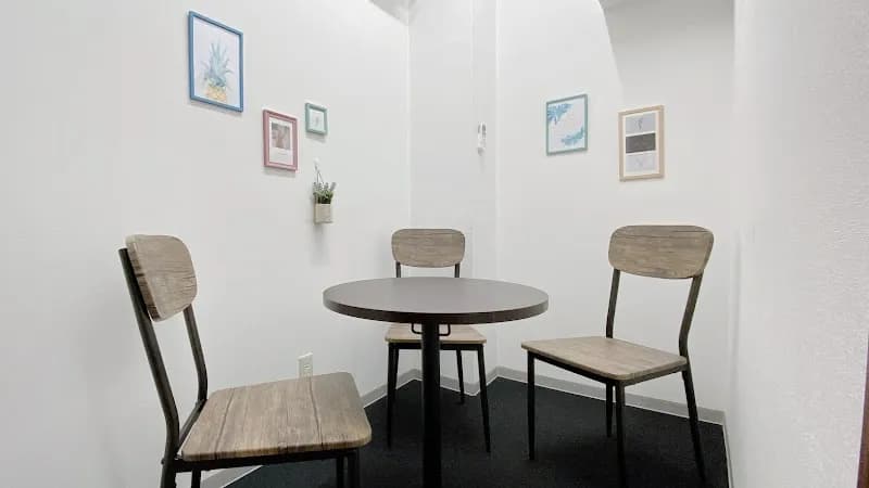 Colormell 横浜西口店
