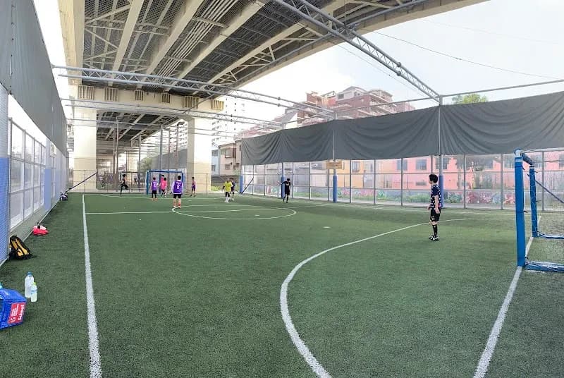 江東区立 竪川河川敷公園 フットサル場の写真